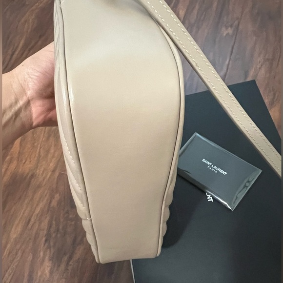 SAINT LAURENT
Lou Quilted Leather Camera Bag
DARK BEIGE, One Size - Picture 7 of 10